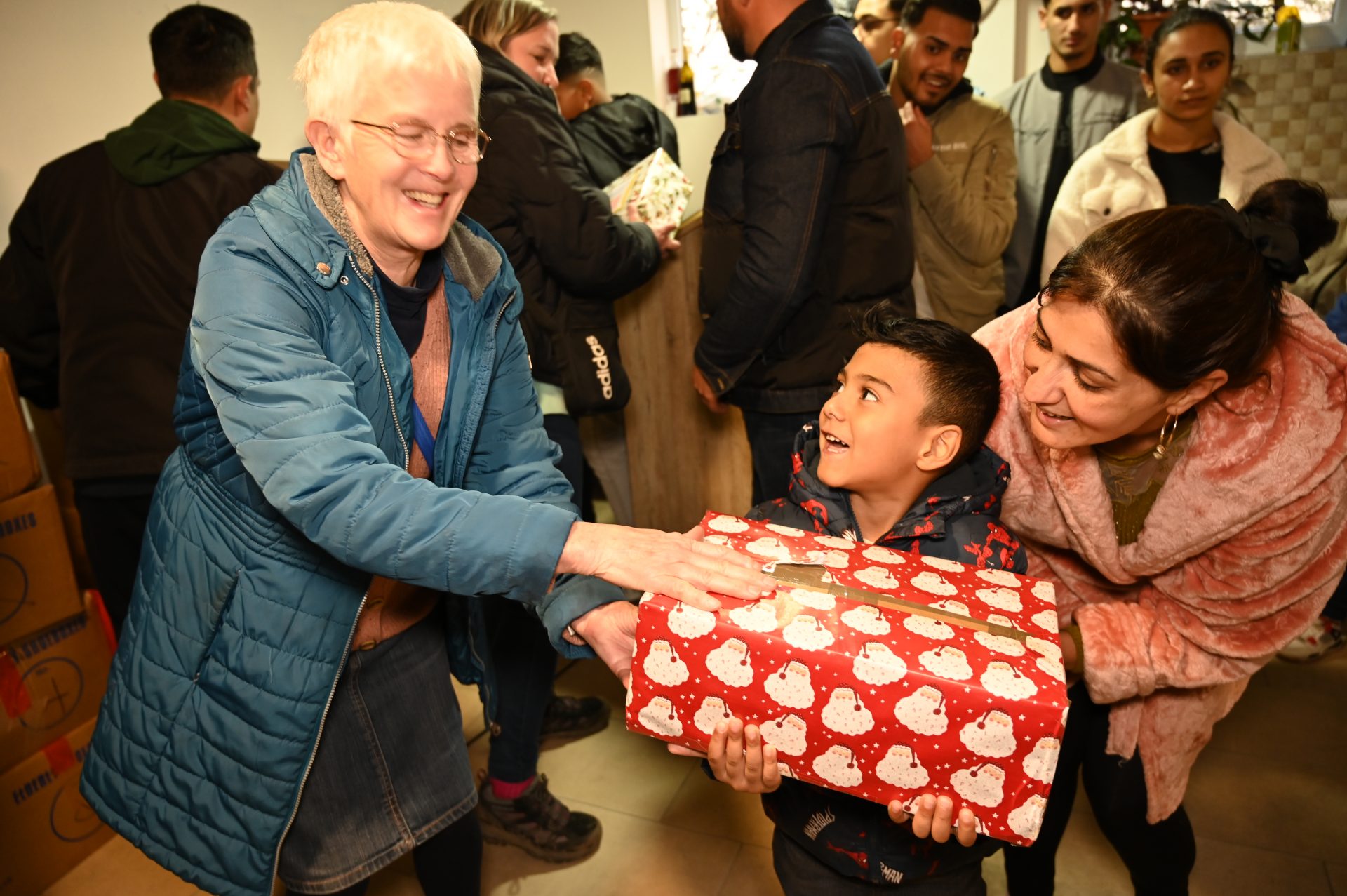 Shoebox Delivery Team – Link to Hope Shoebox Delivery Team - Link to Hope